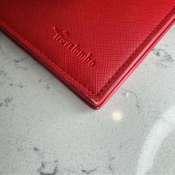 TRAVELAMBO Women’s  Wallet Bifold Slim Red Gold Hardware - Picture 5 of 6